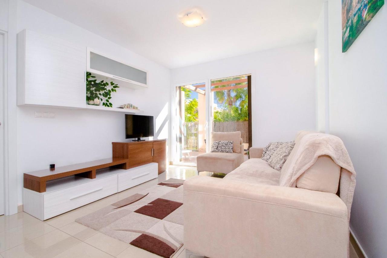 Ferienwohnung Bosque Playa Flamenca Exterior foto